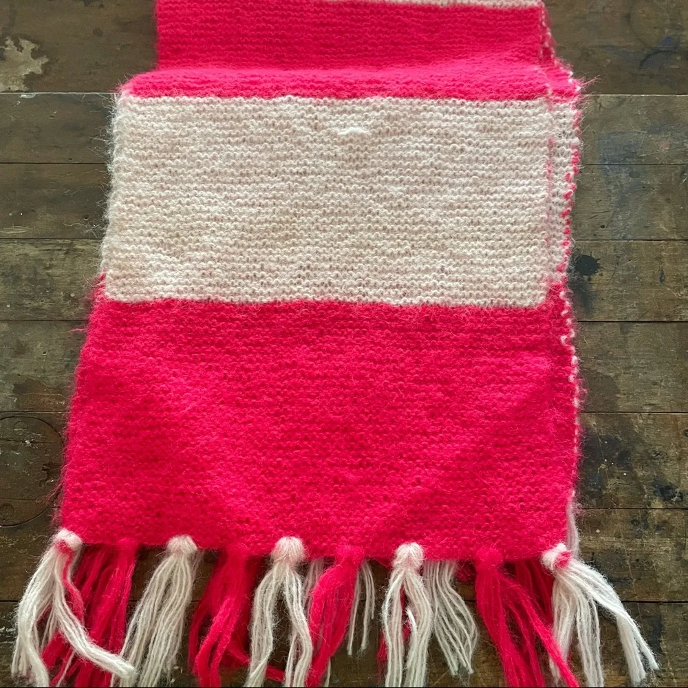 Barbie core knit striped scarf Neon pink and baby pink tassel